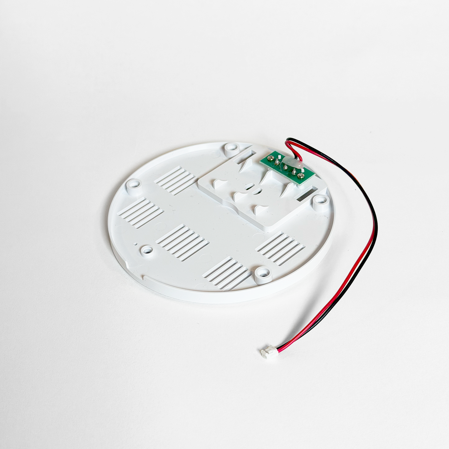 Backplate with On/off switch